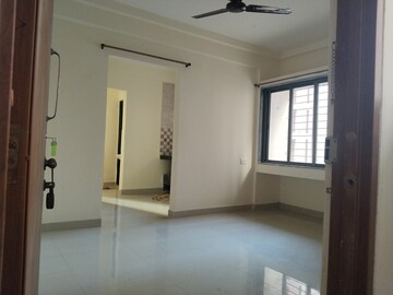 Room in 1 BHK Apartment at Kedar CHS, Taloja Panchanand – for Rent