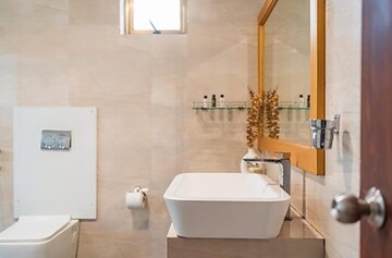 Bathroom in 3 BHK Villa at Arpora – for Rent