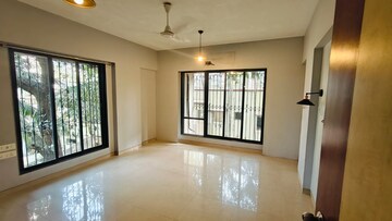 Room in 2 BHK Apartment at Chembur – for Rent