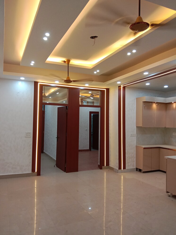 Room, soho-apartments 3 Bedroom 1460 Sq.Ft. Builder Floor In Shakti Khand Ghaziabad 8113613