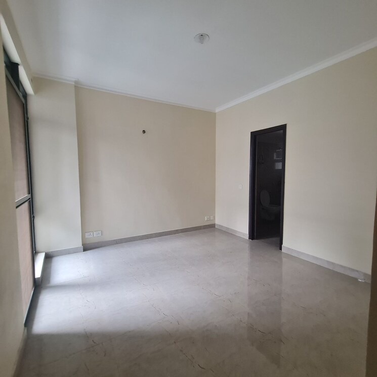 Exterior View, xu iii greater noida  120 Sq.Yd. Plot In Xu Iii Greater Noida Greater Noida 8113629