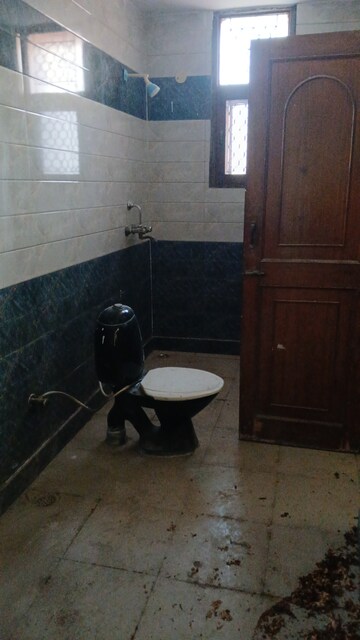 Bathroom in 3 BHK Apartment at Mea Apartments, Sector 62 – for Rent