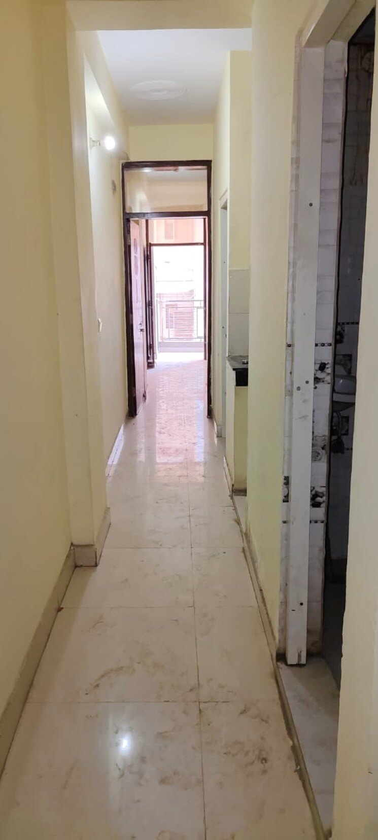 undefined, sarfabad village 2 Bedroom 850 Sq.Ft. Builder Floor In Sarfabad Village Noida 8113738