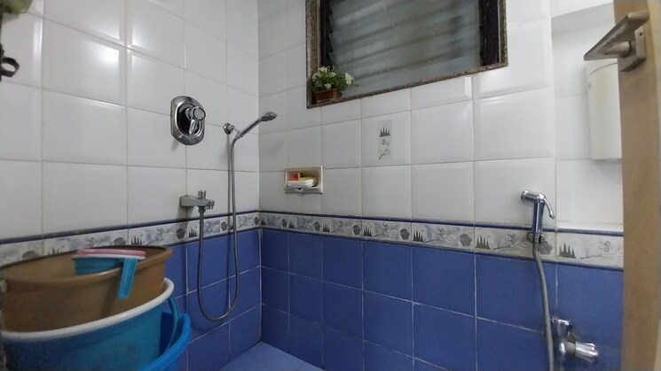 Bathroom, borivali west 2 Bedroom 700 Sq.Ft. Apartment In Borivali West Mumbai 8113722