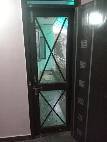 Staircase in 2 BHK Builder Floor at Laxmi Nagar – for Rent