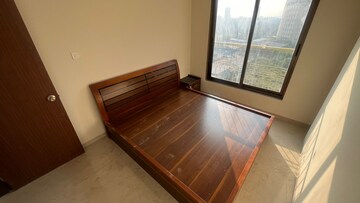 Room in 2 BHK Apartment at Abrol Signature, Malad West – for Rent