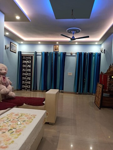 Living Room in 2 BHK Builder Floor at RPS Palm Drive, Sector 88 – for Rent