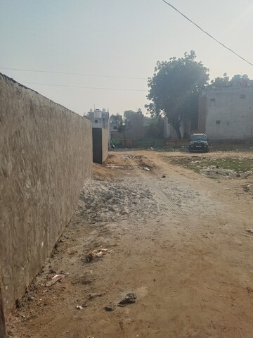  Plot – Exterior View View at Dheeraj Nagar - for Sale