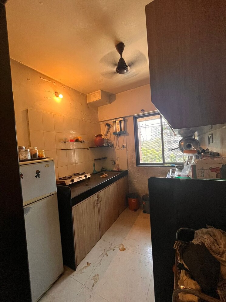 Kitchen, juhu 1 Bedroom 650 Sq.Ft. Apartment In Juhu Mumbai 8113824