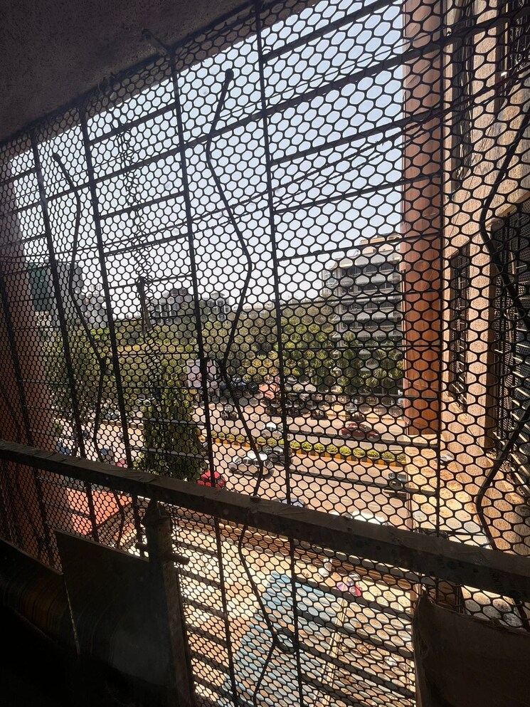 Balcony, juhu 1 Bedroom 650 Sq.Ft. Apartment In Juhu Mumbai 8113824