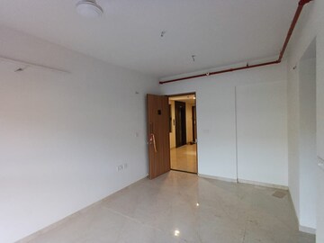 Room in 1 BHK Apartment at Godrej Urban Park, Chandivali – for Rent