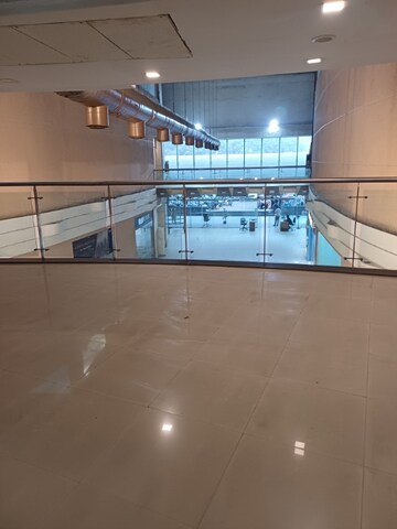  Office Space For Rent in Express Zone, Malad East