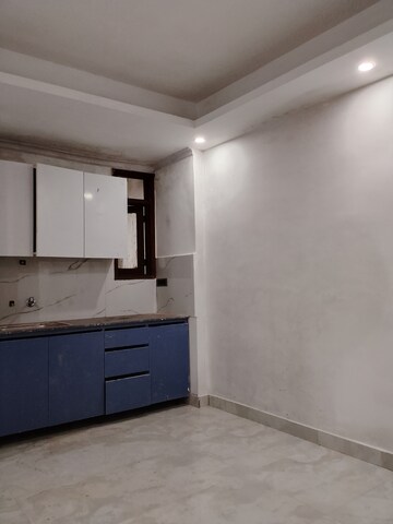 Kitchen in 1 BHK Builder Floor at Saket – for Rent