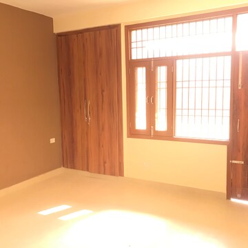 Room in 3 BHK Apartment at Sujatha Nagar – for Sale