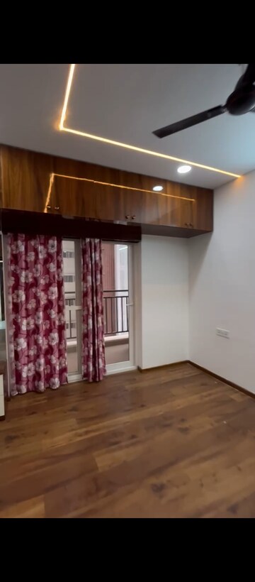 Room in 3 BHK Apartment at Poulomi Avante, Kokapet – for Rent