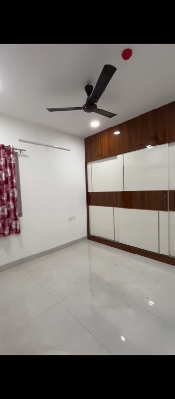 Room in 3 BHK Apartment at Poulomi Avante, Kokapet – for Rent