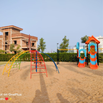  Plot – Exterior View View at Santoshi Nagar - for Sale