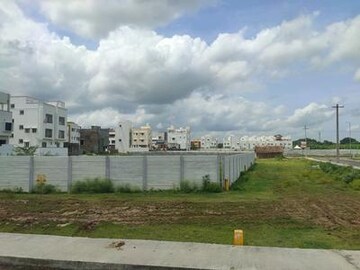  Plot For Sale in Sikandrabad