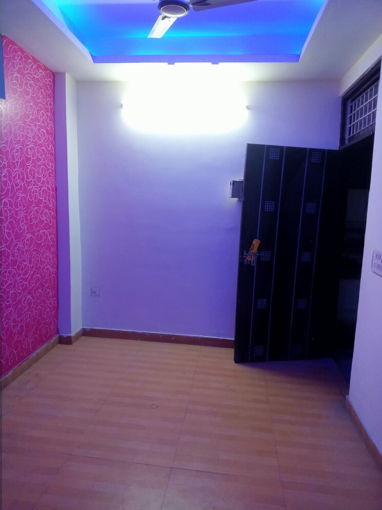 Room, laxmi nagar 2 Bedroom 785 Sq.Ft. Builder Floor In Laxmi Nagar Delhi 8114015