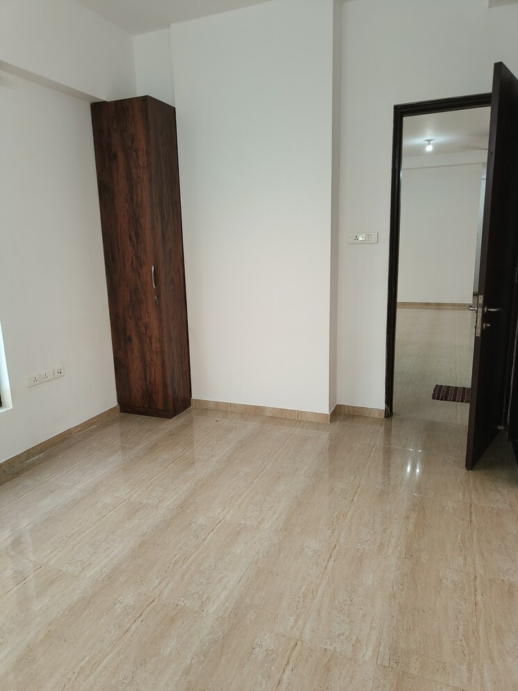 Room, sheth-auris-serenity-tower-3 3 Bedroom 1750 Sq.Ft. Apartment In Malad West Mumbai 8114023