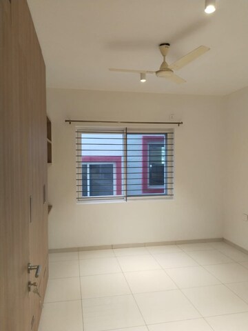 Room in 3 BHK Builder Floor at Hsr Layout – for Rent