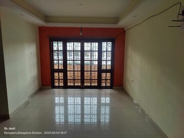Room in 6+ BHK Apartment at Banaswadi – for Sale