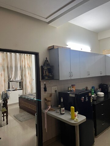 Team Area in 1 BHK Builder Floor at Sector 28 – for Rent