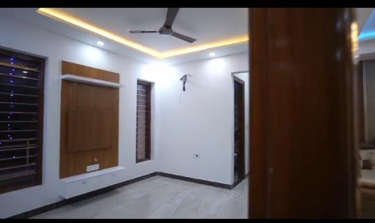 Room, parklands 4 Bedroom 351 Sq.Ft. Builder Floor In Sector 85 Faridabad 8114271