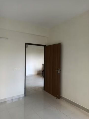 Room in 2 BHK Apartment at Kalkaji – for Rent