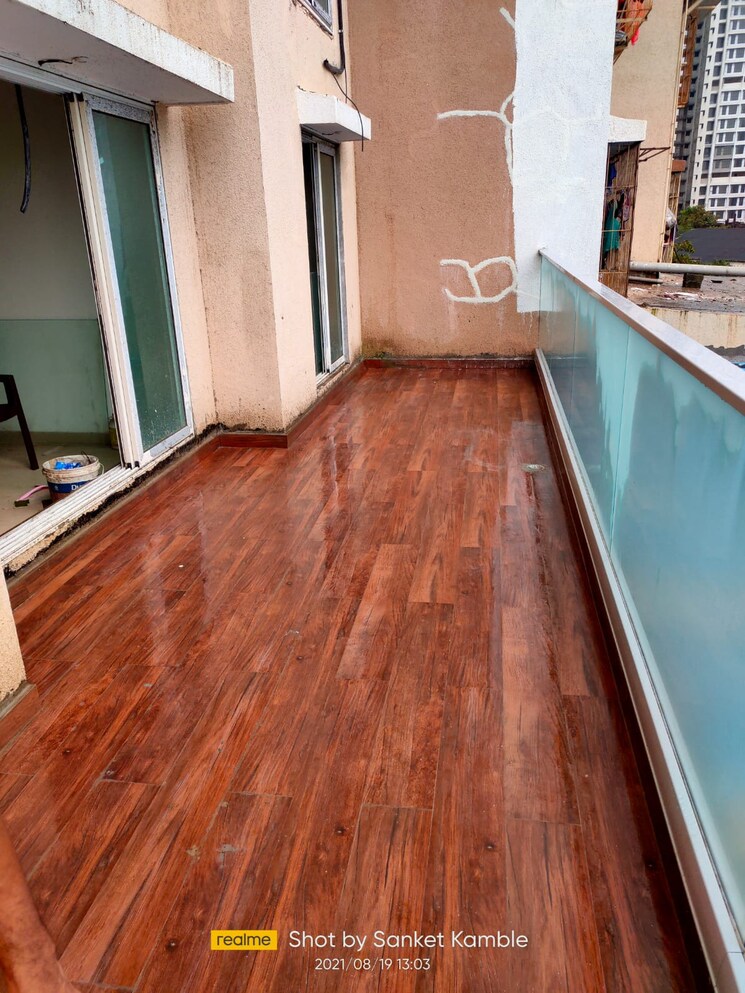 Balcony, indiabulls-sky-forest 3 Bedroom 2908 Sq.Ft. Apartment In Lower Parel Mumbai 8114276