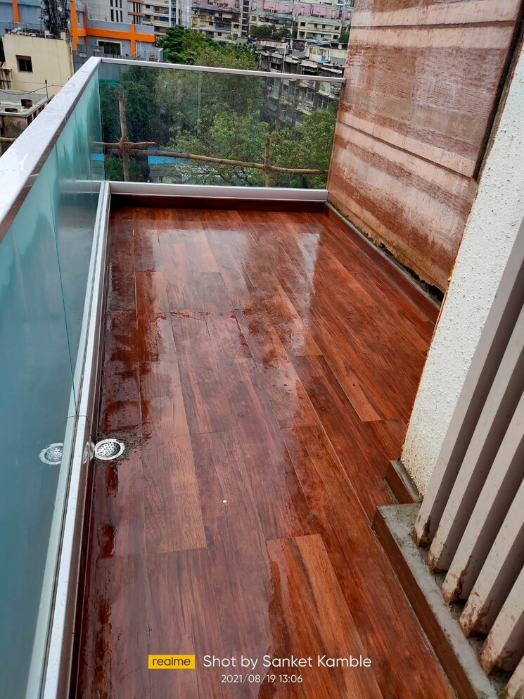 Balcony, indiabulls-sky-forest 3 Bedroom 2908 Sq.Ft. Apartment In Lower Parel Mumbai 8114276