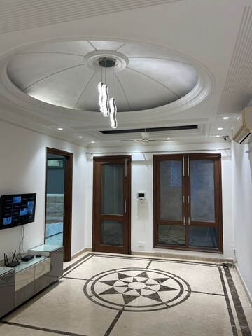 Bathroom in 4 BHK Builder Floor at DLF Queens Court, Greater Kailash ii – for Rent