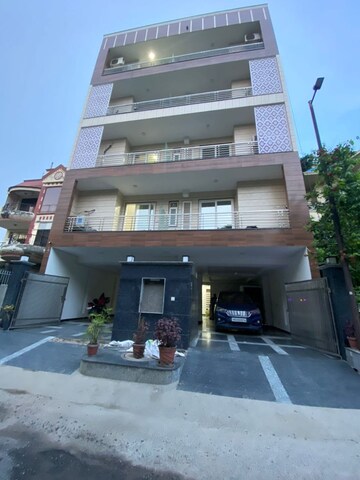 1 BHK Builder Floor – Exterior View View at Sector 51 - for Rent