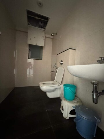 Bathroom in 1.5 BHK Apartment at Casa Rio Viva, Dombivli East – for Rent