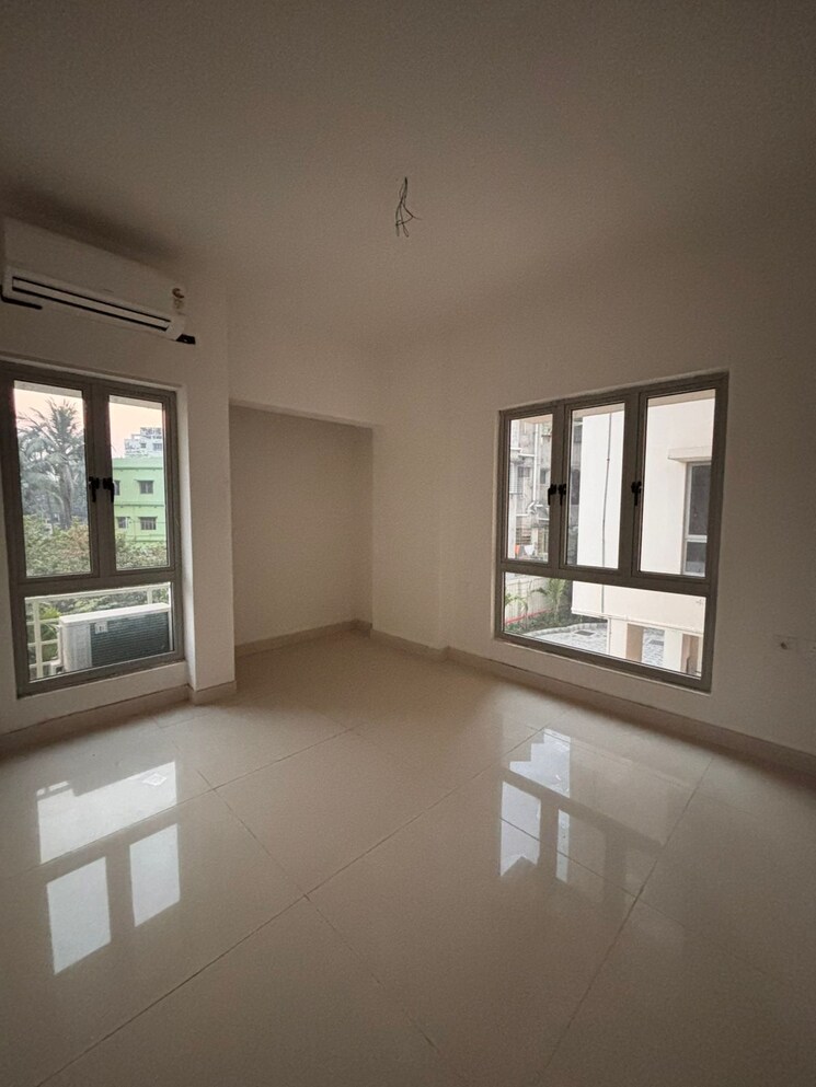 Room, merlin-urvan 3 Bedroom 988 Sq.Ft. Apartment In Dum Dum Kolkata 8114374