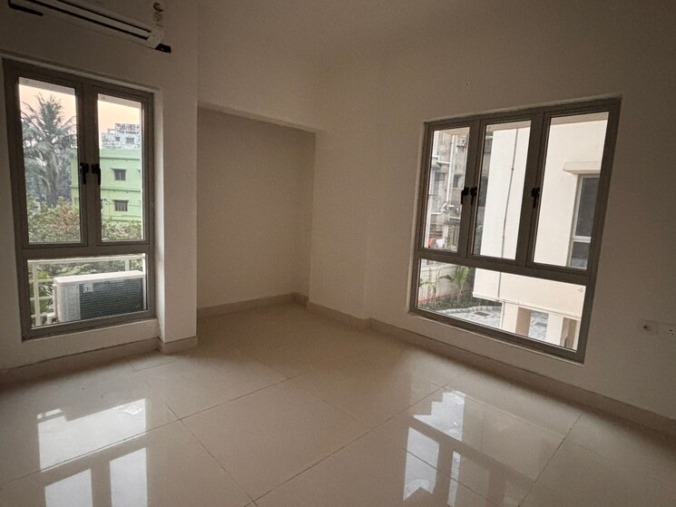 Room, merlin-urvan 3 Bedroom 988 Sq.Ft. Apartment In Dum Dum Kolkata 8114374