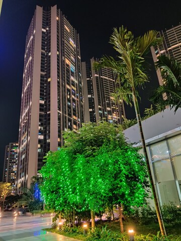 3 BHK Apartment – Exterior View View at Oberoi Realty Exquisite, Goregaon East - for Rent