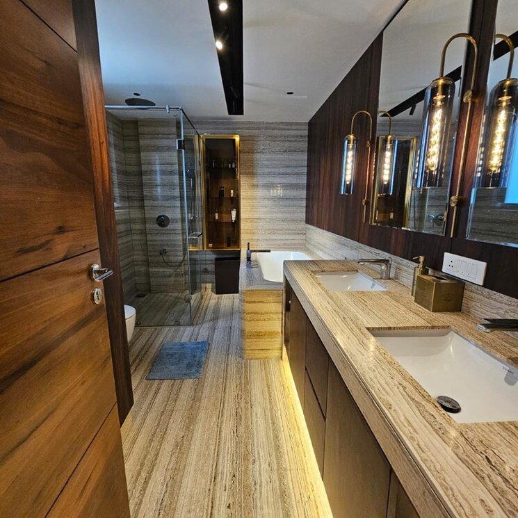 Attached Bathroom, avinash-bhosale-castle-royale-grande 3.5 Bedroom 2750 Sq.Ft. Apartment In Ganeshkhind Pune 8114401