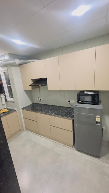 Kitchen in 1 BHK Builder Floor at Sector 17 – for Rent