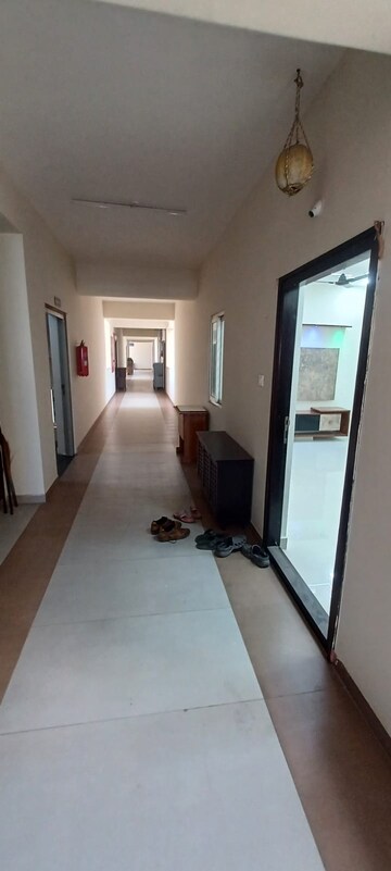 Room in 2.5 BHK Apartment at HPR Lakefront, Hafeezpet – for Sale