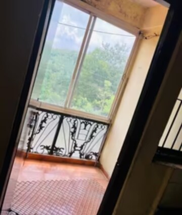 Balcony in 1 BHK Builder Floor at Lajpat Nagar 4 – for Rent