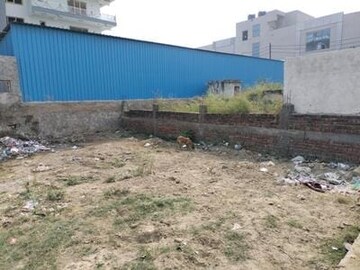  Plot For Sale in Sikandrabad