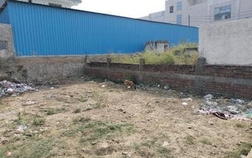 Plot For Sale in Sikandrabad