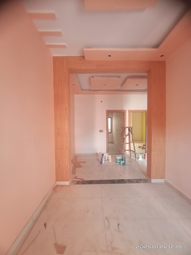 Room, rakshapuram 4 Bedroom 106 Sq.Yd. Independent House In Rakshapuram Meerut 8114571