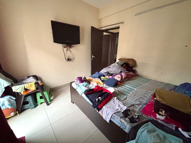 Bedroom, panchsheel-greens-ii 2 Bedroom 915 Sq.Ft. Apartment In Sector 16 Greater Noida Greater Noida 8114598