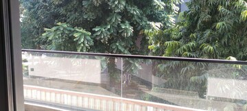 Balcony in 4 BHK Builder Floor at Suncity Township Gurgaon, Sector 54 – for Rent