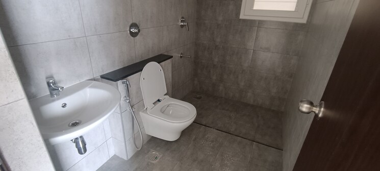 Bathroom, puravankara-purva-zenium 3 Bedroom 1710 Sq.Ft. Apartment In Hosahalli Bangalore 8114699