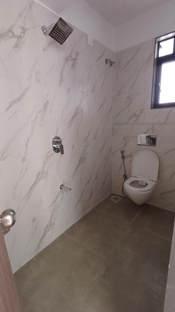 Attached Bathroom in 3 BHK Apartment at Dosti Vihar, Samata Nagar – for Rent