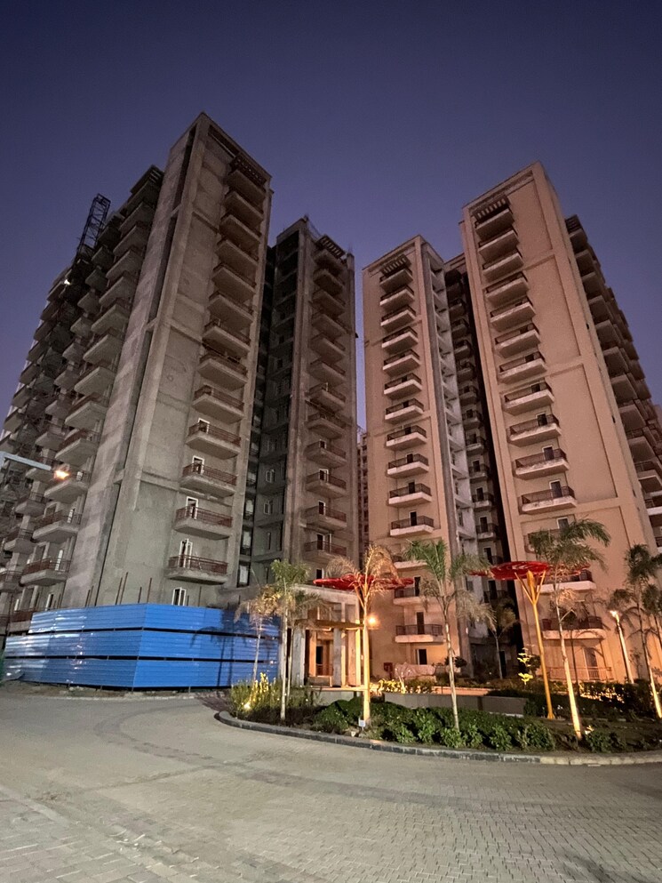 Exterior View, silverglades-the-melia 3.5 Bedroom 1845 Sq.Ft. Apartment In Sohna Sector 35 Gurgaon 8114760