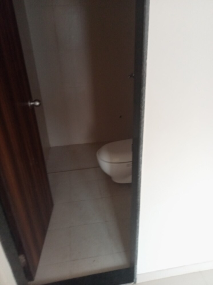 Bathroom, jp-north-barcelona 1 Bedroom 437 Sq.Ft. Apartment In Mira Road Thane 8114782